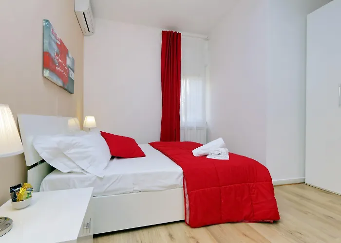 I Pini Di - & 3* Roma